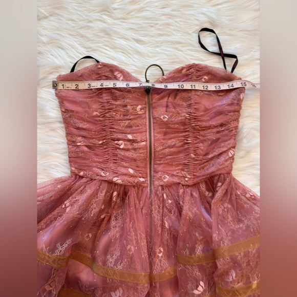 Vintage Betsey Johnson Y2K Pink and Gold Lace Tier Evening Cupcake Dress 4 - Picture 9 of 11
